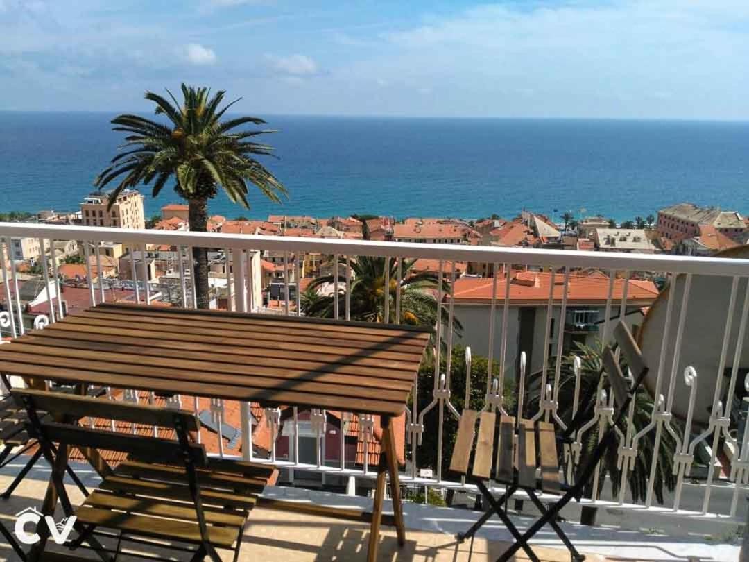 Appartamento Caterina Finale Ligure Luaran gambar